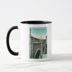 Caneca Vista de uma ponte concreta Los Gatos, CA