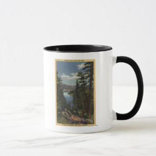 Caneca Vista do lago através dos pinhos # 2