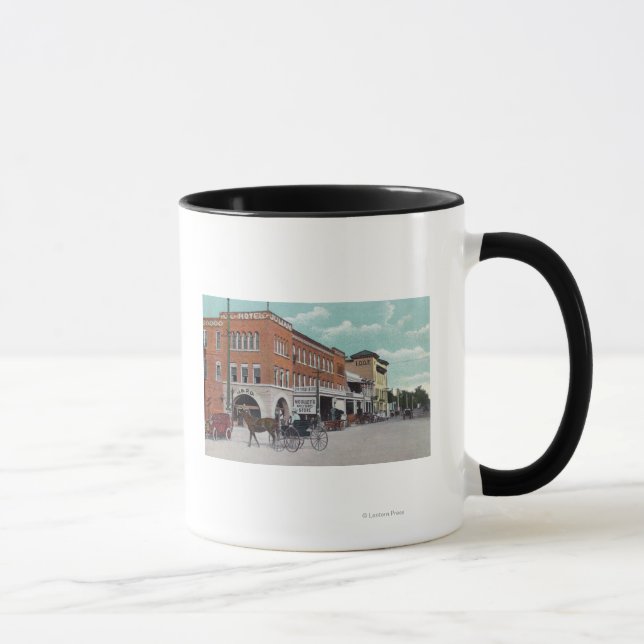 Caneca Vista Exterior do Hotel JulianWoodland, CA (Direita)