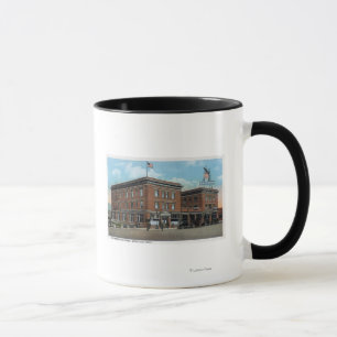 Caneca Vista exterior do hotel novo de Wenatchee