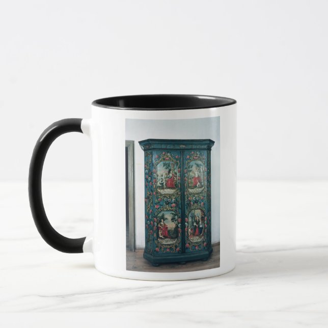 Caneca Wardrobe decorado com cenas dos quatro (Esquerda)