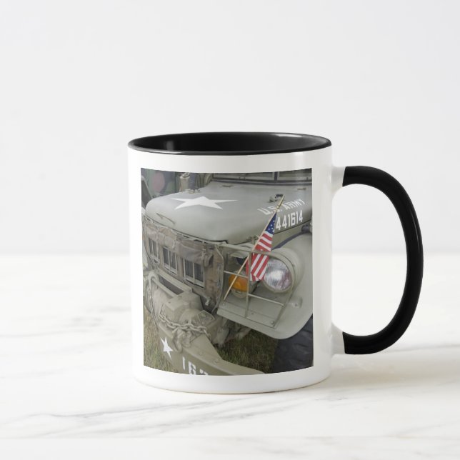 Caneca Washington, Olympia, airshow militar. 2 (Direita)