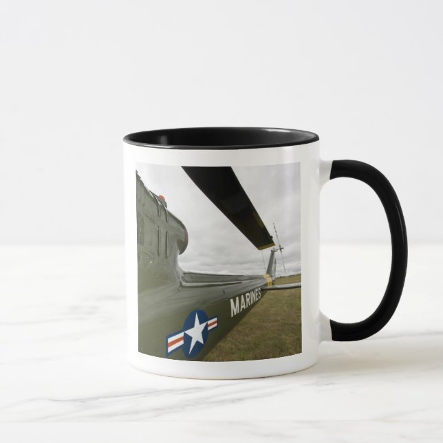 Caneca Washington, Olympia, show aéreo militar. (Direita)