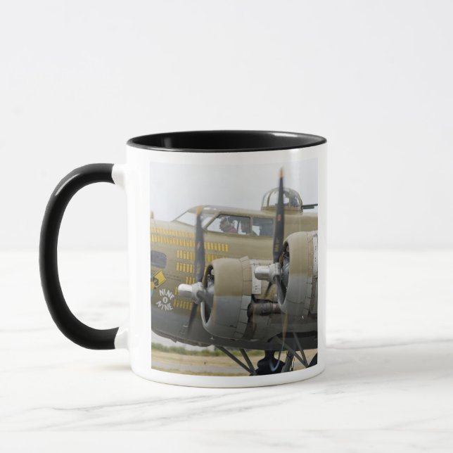 Caneca Washington, Olympia, show aéreo militar. 2 (Esquerda)