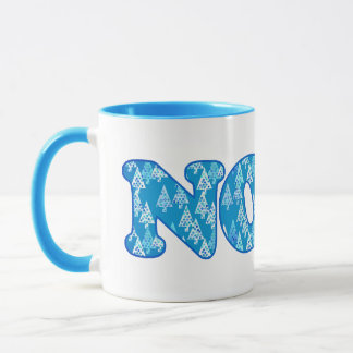 Caneca Word Art - Noel Padrão com Árvores em Azul Claro