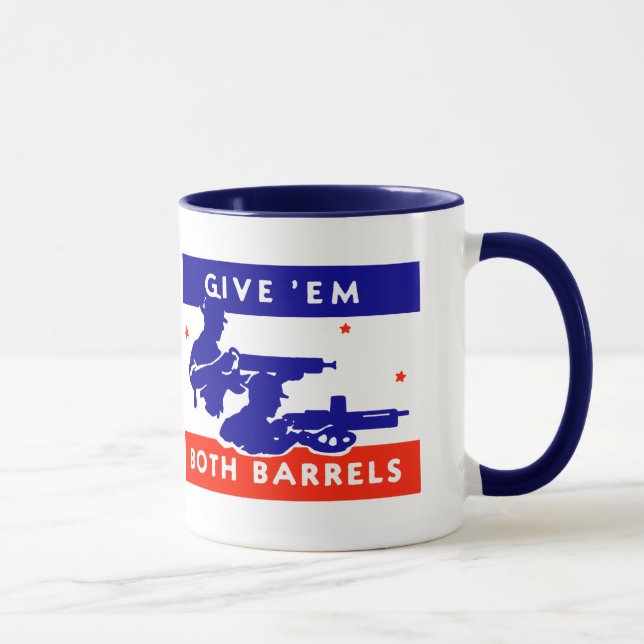 Caneca WWII dá-lhes os dois barris (Direita)