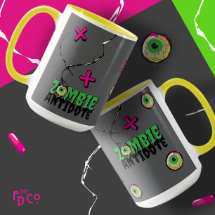 Caneca Zombie Funky Antídoto XOXO Pelo Amor Do Café
