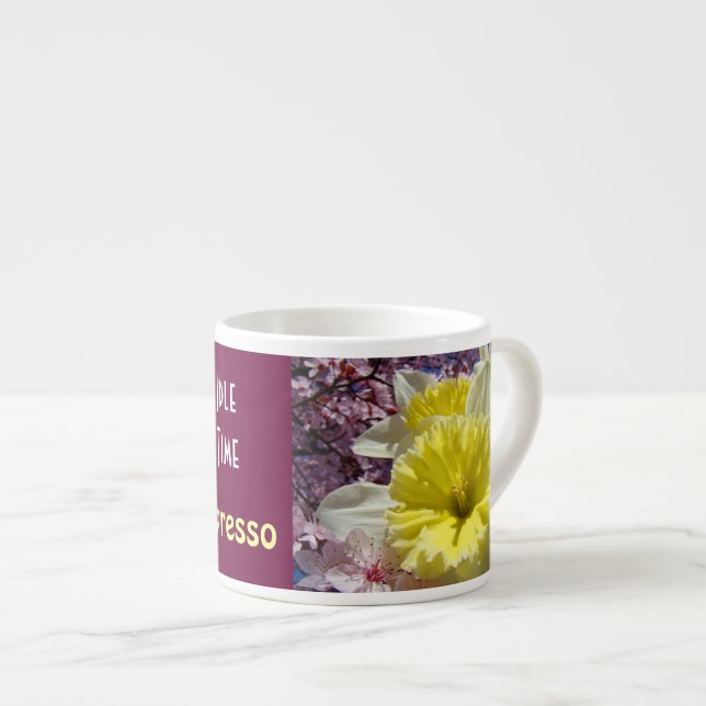 Canecas de Espresso Tempo Ocioso Flores de Narciso (Frente Esquerda)