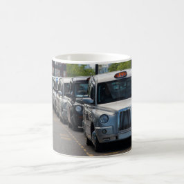 Canecas de táxis de Londres.