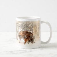 Canecas dos tigres do inverno