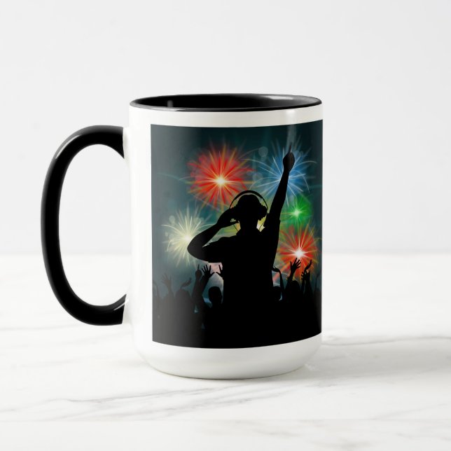 Canecas feitas sob encomenda do monograma do DJ da (Esquerda)