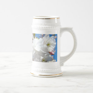 Canecas Stein de Flores Brancas da primavera prese