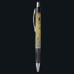 Caneta Gustav Klimt O Beijo<br><div class="desc">O Beijo é a pintura mais icônica e famosa de Gustav Klimt. É uma bela pintura de ouro de um casal profundamente apaixonado compartilhando um momento romântico de um beijo apaixonado. Obtenha suas ideias de presentes de alta qualidade e produtos maravilhosos com esta maravilhosa obra-prima. Veja nossa loja mais ideias...</div>