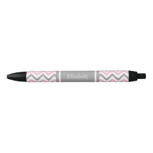 Caneta Preta Cinza Rosa-Cola Branca LG Chevron Cinza Monograma