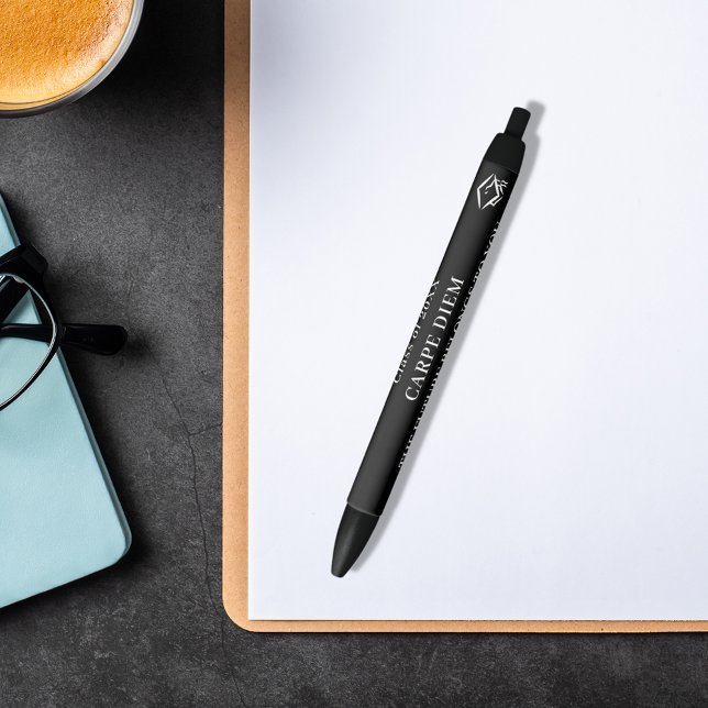 Caneta Preta Graduação de aspas inspiradoras brancas pretas (Criador carregado)