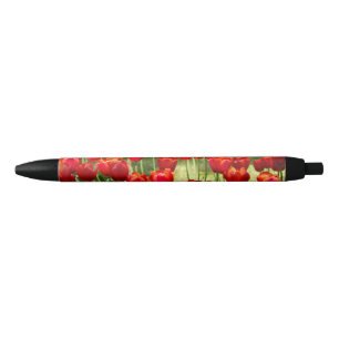 Caneta Preta Grande campo de tulipas vermelhas