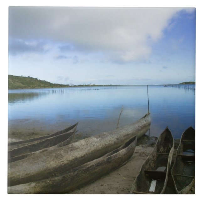 Canôas na praia, Antananarivo, Madagascar (Frente)