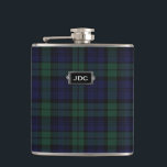 Cantil Balão de Xadrez de Tartan Preto Monograma<br><div class="desc">Frasco bonito com o padrão clássico de xadrez de tartã preto azul escuro e verde Black Watch. Personalize o monograma de três letras, na placa de metal, para atender às suas necessidades. Ideia de presente de excelente para qualquer cara e especialmente excelente como presente de festa de casamento para padrinhos...</div>