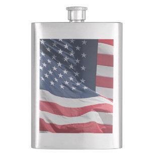 Cantil Bandeira da Liberdade Americana acenando na brisa
