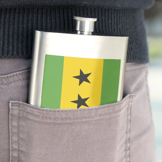 Cantil bandeira São Tomé e Príncipe (In loco)