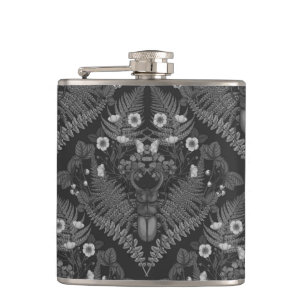 Cantil Besouro e samambaias, a preto e branco