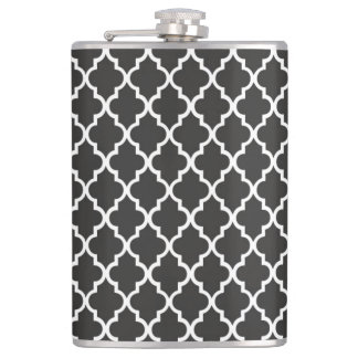 Cantil Black Quatrefoil
