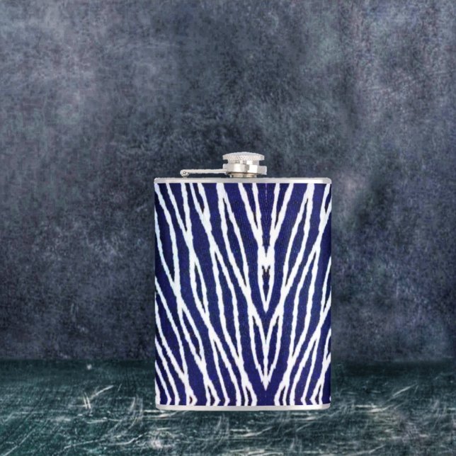 Cantil Cabos do Marinho (Cords Of Navy is the opposite, of Cords of Asphalt, in this Hip flask design!)