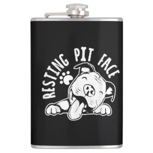 Cantil Cara de Pit em Repouso Meme Engraçado de Cachorro