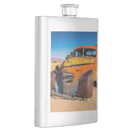 Cantil Carro antigo e abandonado em Solitaire, Namíbia