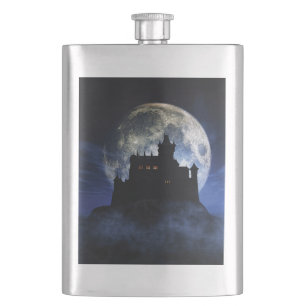 Cantil Castelo fantasma durante a noite