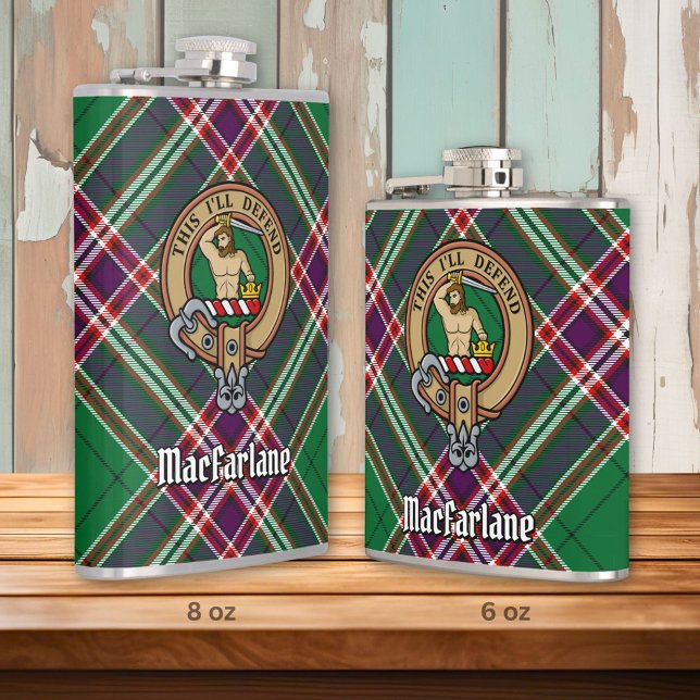 Cantil Clan MacFarlane Crest sobre Tartan de caça moderna (Criador carregado)