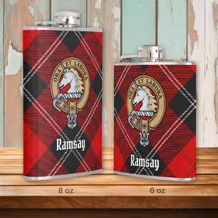 Cantil Clan Ramsay Crest sobre o Red Tartan