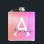 Cantil Cor-de-rosa - Nome do Monograma de Metal Bruto Rox<br><div class="desc">Monograma Elegante de Metais Elegantes de Pastel,  rosa e púrpura,  Este Flask pode ser personalizado para incluir seu nome inicial e próprio. O Pink e o Purple Flask é perfeito para uma comemoração de aniversário ou festa de solteira.</div>