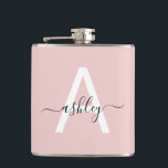 Cantil Escrita Cintilante Bonita de Monograma Cor-de-Rosa<br><div class="desc">Elevem a sua celebração com este frasco chic, monograma personalizado, perfeito para a noite de saída ou festa de solteira de uma menina. O ousado monograma cor-de-rosa-quente, aliado a uma escrita elegante, cria um design marcante, mas feminino, que faz deste frasco um na moda de guardar em qualquer ocasião. Quer...</div>