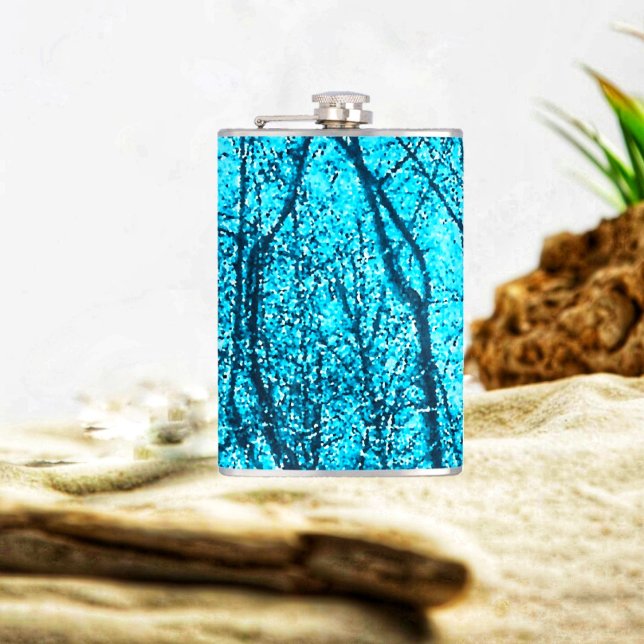 Cantil Floresta No Azure (Enjoy your vacation, with a refreshing drink, from your Forest In Azure Flask!)