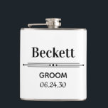 Cantil Frasco Personalizado do Groom<br><div class="desc">Este frasco é perfeito para o noivo. Ele vai adorar usá-lo. Seria excelente para sua despedida de solteiro ou fim de semana. O título pode ser mudado para o melhor homem,  padrinho de casamento,  contínuos,  etc.</div>