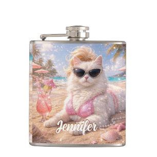 Cantil Gato de Praia Glamouroso com Óculos de Sol