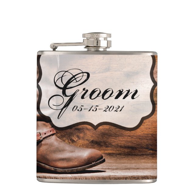 Cantil Groom Whiskey Flask Cowboy Boots Barn Wood Rustic (Frente)