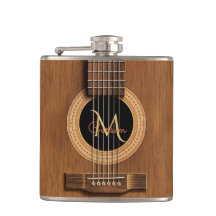 Guitarra acústica de madeira morna