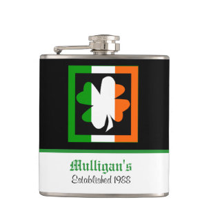 Cantil Irish Flag Border Shamrock Personalizado