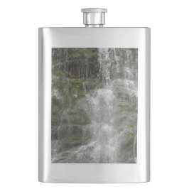 Cantil La Chute Waterfall no Parque Nacional de Forillon