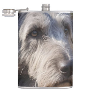 Cantil "Majestade Impassível: O Olhar Estoico dos Wolfhou