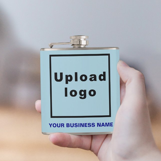 Cantil Marca comercial azul claro no frasco molhado de vi (Your business name and logo on light blue vinyl wrapped flask.)