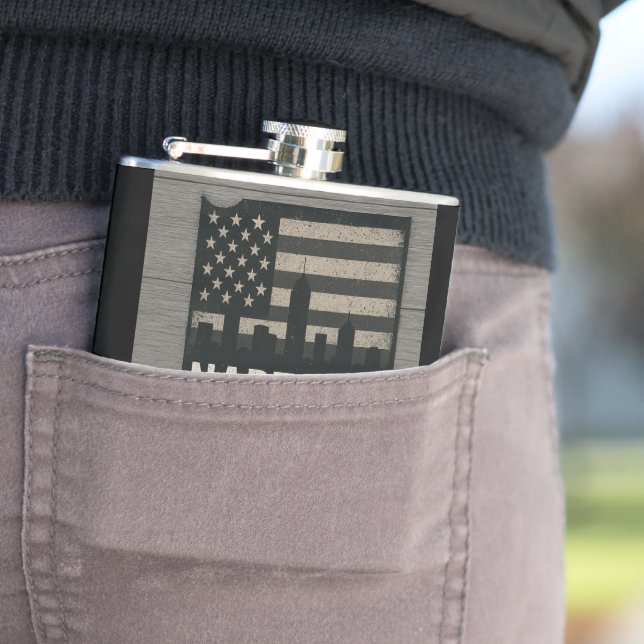 Cantil Nascer Naptown e Raised Flask (In Situ)