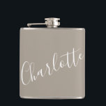 Cantil Nome Personalizado de Script Minimalista Taupe Bro<br><div class="desc">Sinalizador de Nome de Tipografia de Script Minimalista em Taupe Brown</div>