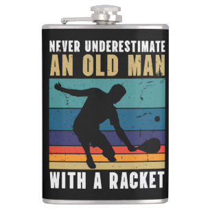 Cantil Nunca subestime um homem velho com um pickleball 