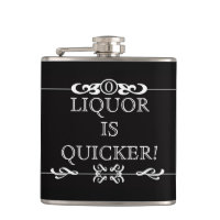 O licor é uma garrafa mais rápida de Steampunk