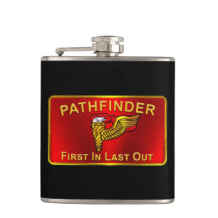Cantil Pathfinder Primeiro a Entrar Último a Sair