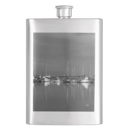 Cantil photo noir et blanc, bateaux