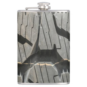 Cantil Pneus velhos de automóveis Black Road